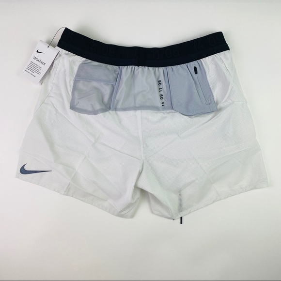 Nike Men’s Tech Pack Running Shorts 2-in-1, 5-inch - Picture 2 of 6